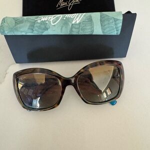Maui Jim Women's Tortoise Shell Sunglasses with Brown Gradient Lenses